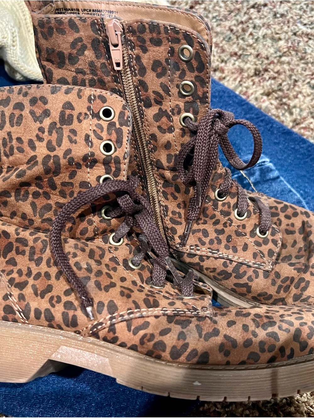 Leopard Print Lace-Up Ankle Boots - 9